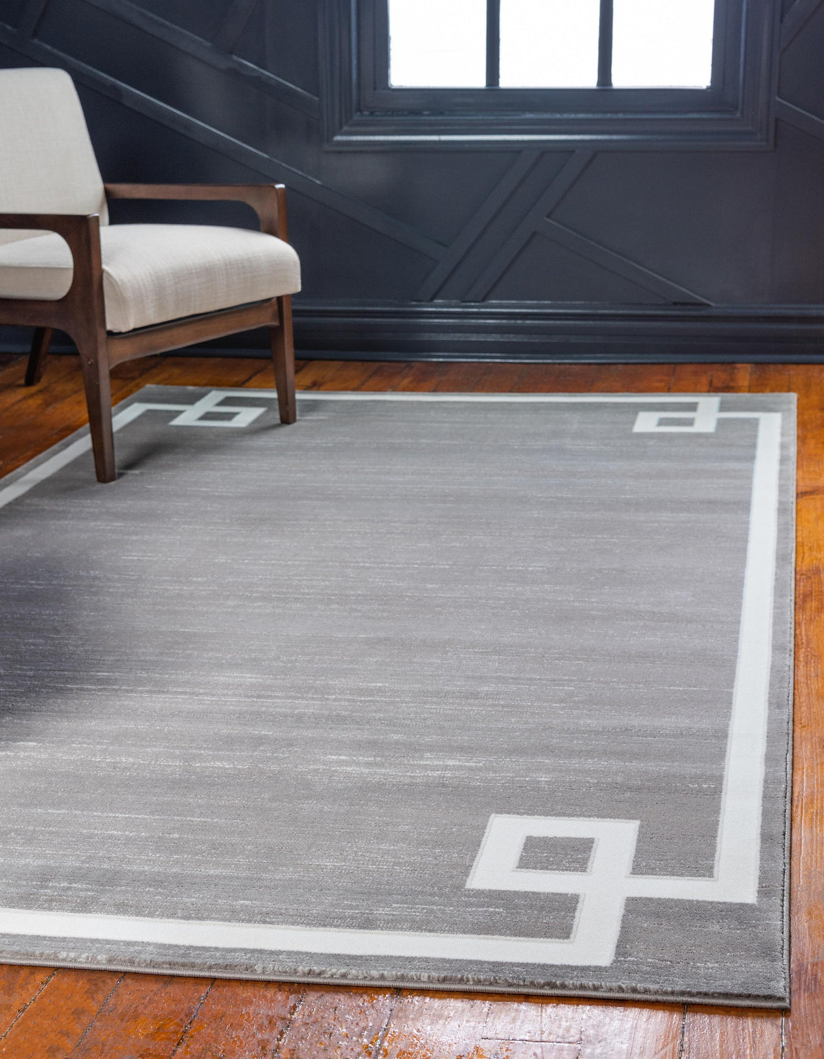 Dangelo - Modern European Bordered Rug