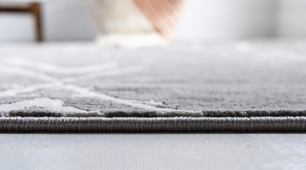 Jakobe - Faded Diamond Pattern Rug