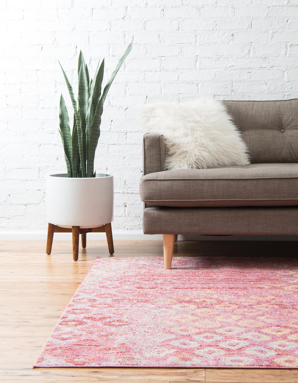 Devan - Rainbow Square-Pattern Rug