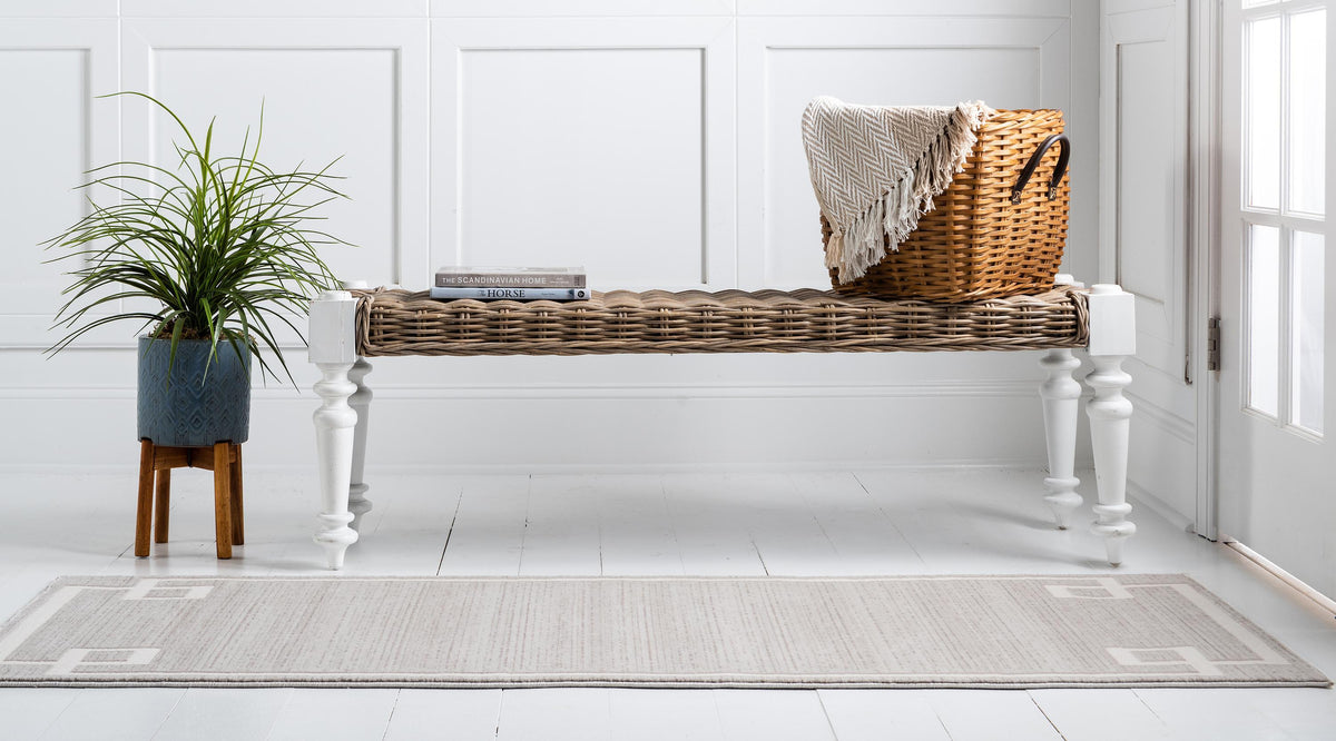 Dangelo - Modern European Bordered Rug