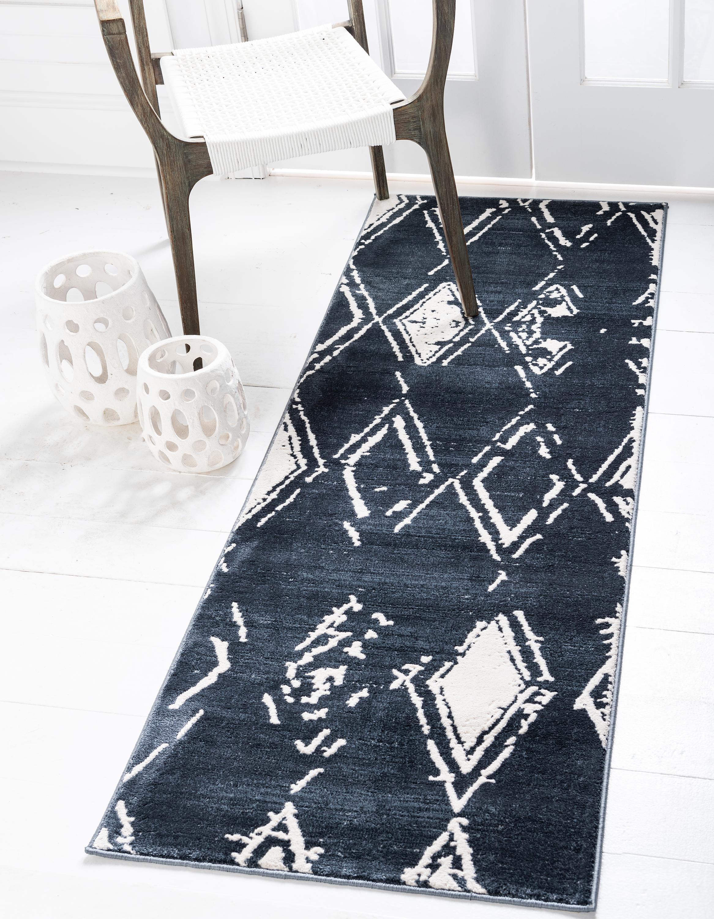 Jakobe - Faded Diamond Pattern Rug