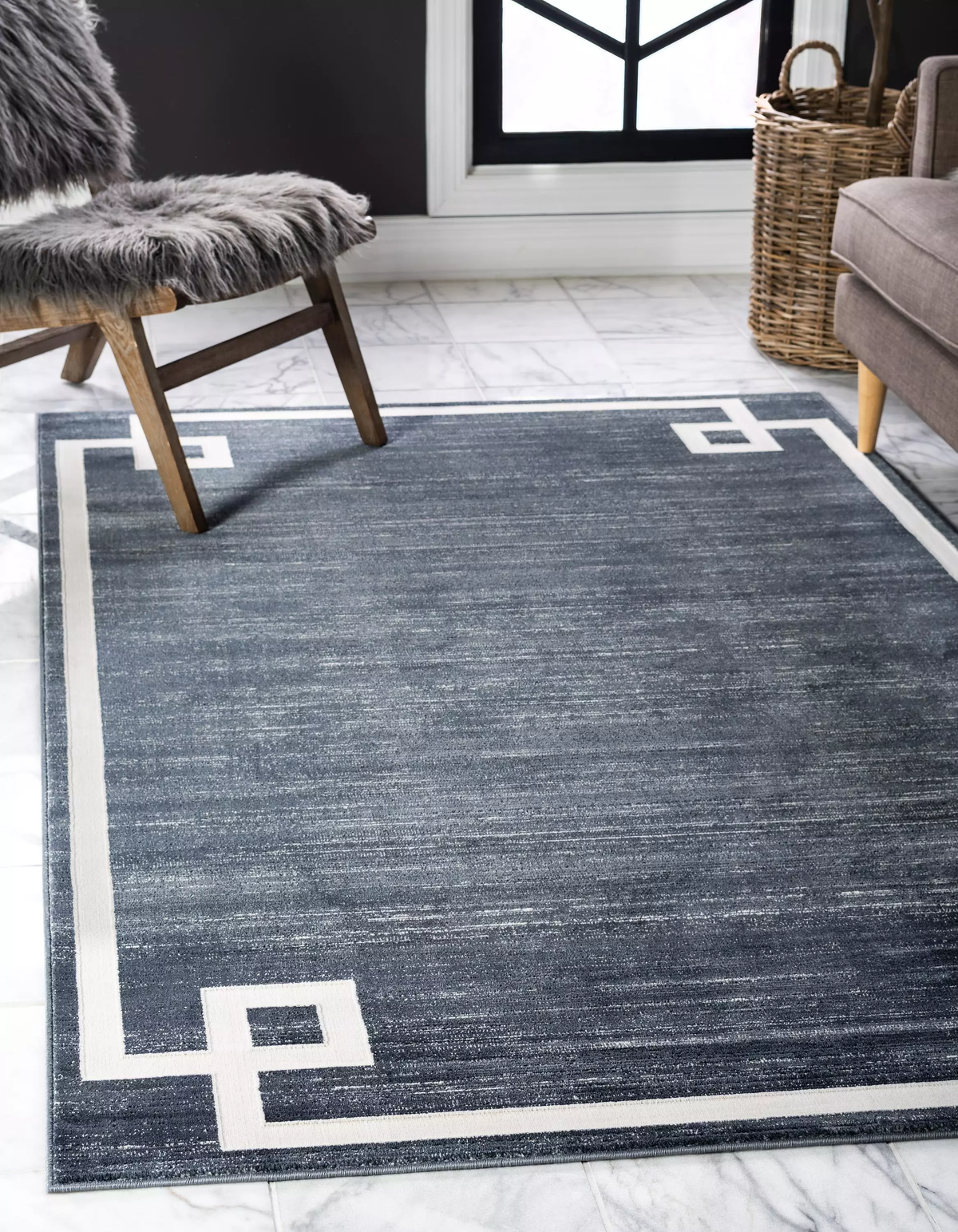 Dangelo - Modern European Bordered Rug
