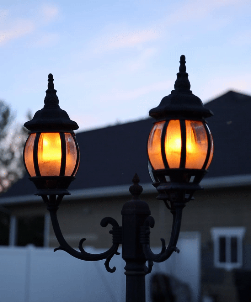 Firelight - Lifelike LED Flame Bulb