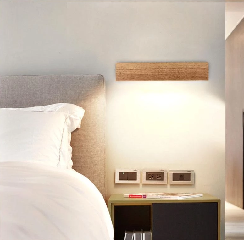 Eliana - Modern Oak Wood Shelf & Lamp