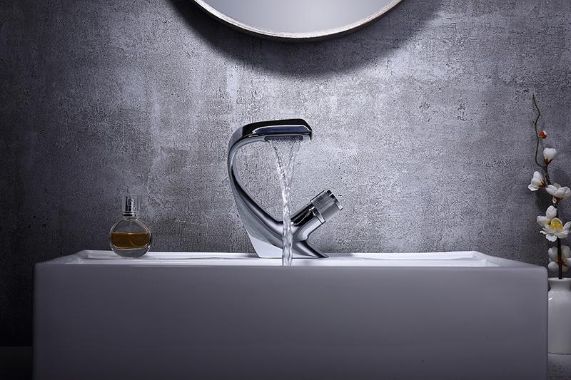 Annetta - Modern Chrome Solid-Brass Waterfall Bathroom Faucet