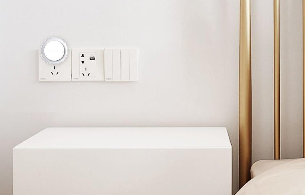 Anouk - Smart Plug-In Night Light
