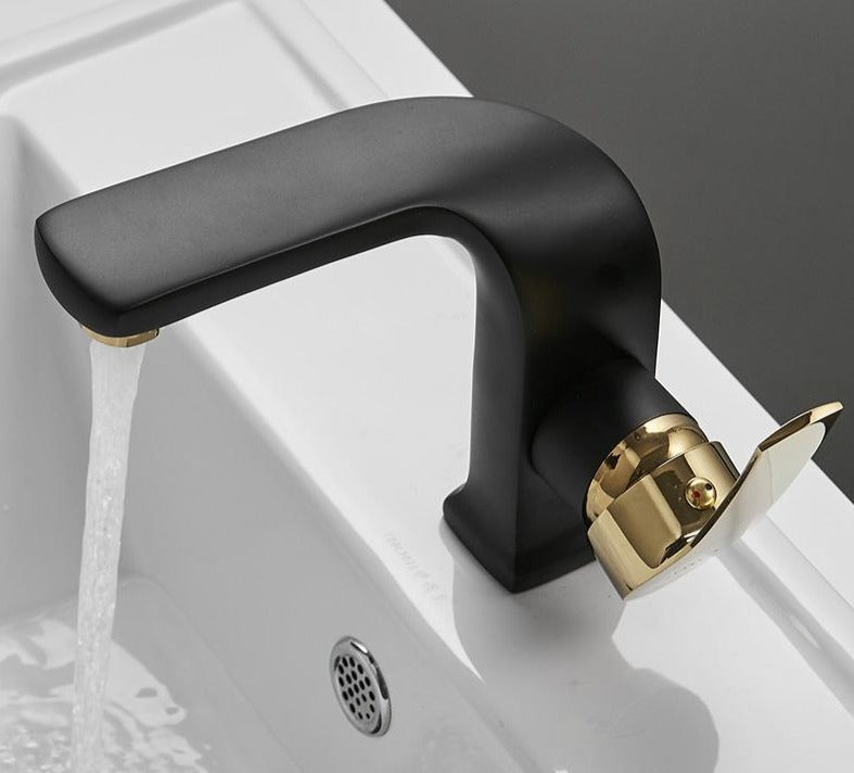 Specter - Curved Luxury Bathroom Faucet