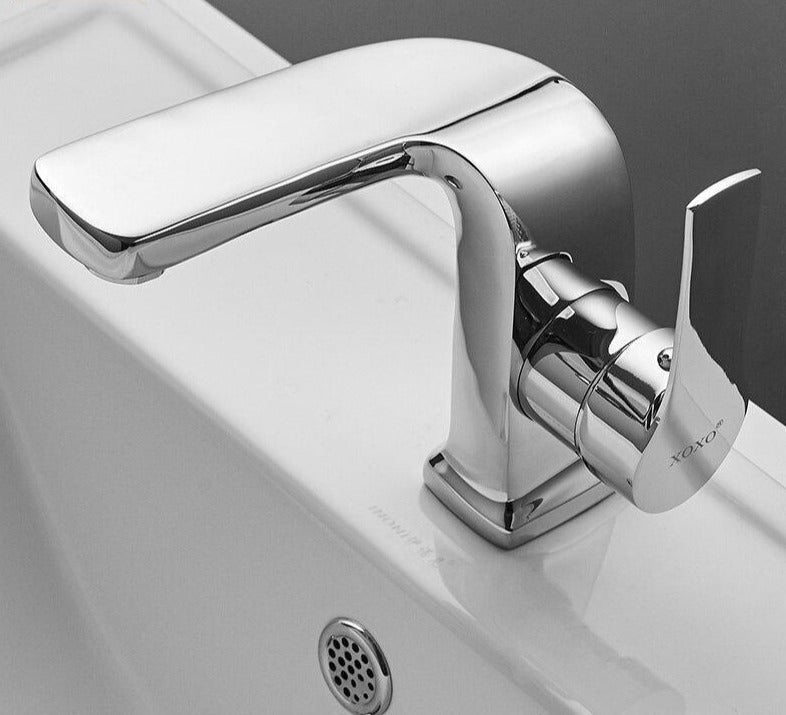 Specter - Curved Luxury Bathroom Faucet