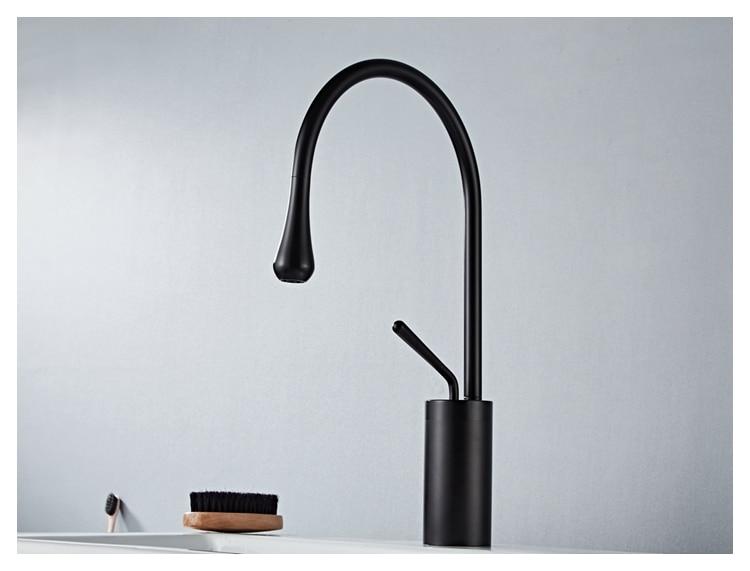 Raffeto - Brass Gooseneck Bathroom Faucet