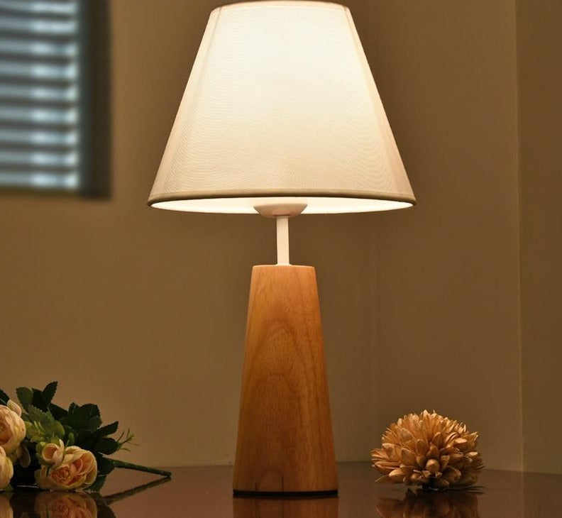 Indiana - Wooden-Base Table Lamp