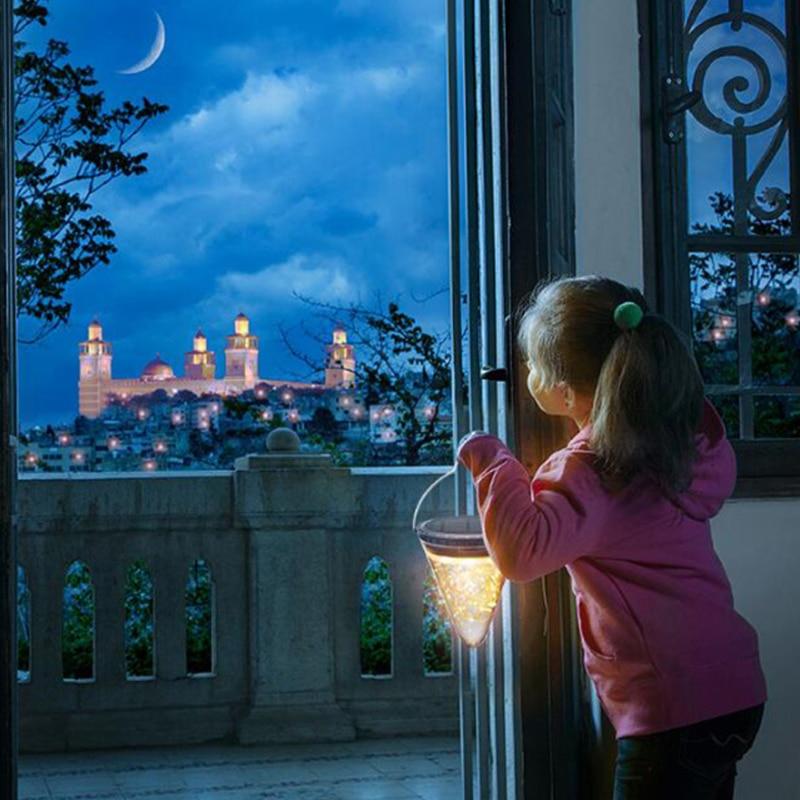 Cam - Solar-Powered Hanging Lights