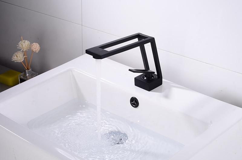 Lionel - Modern Openwork Bathroom Faucet