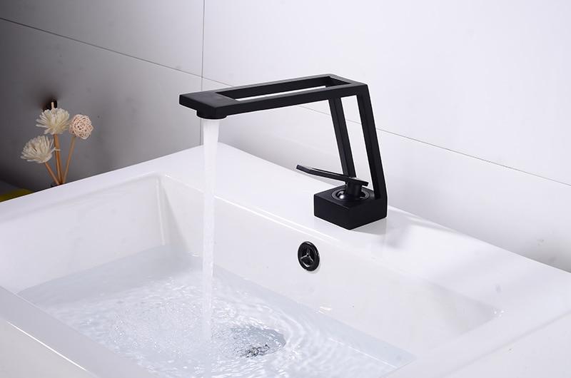 Lionel - Modern Openwork Bathroom Faucet