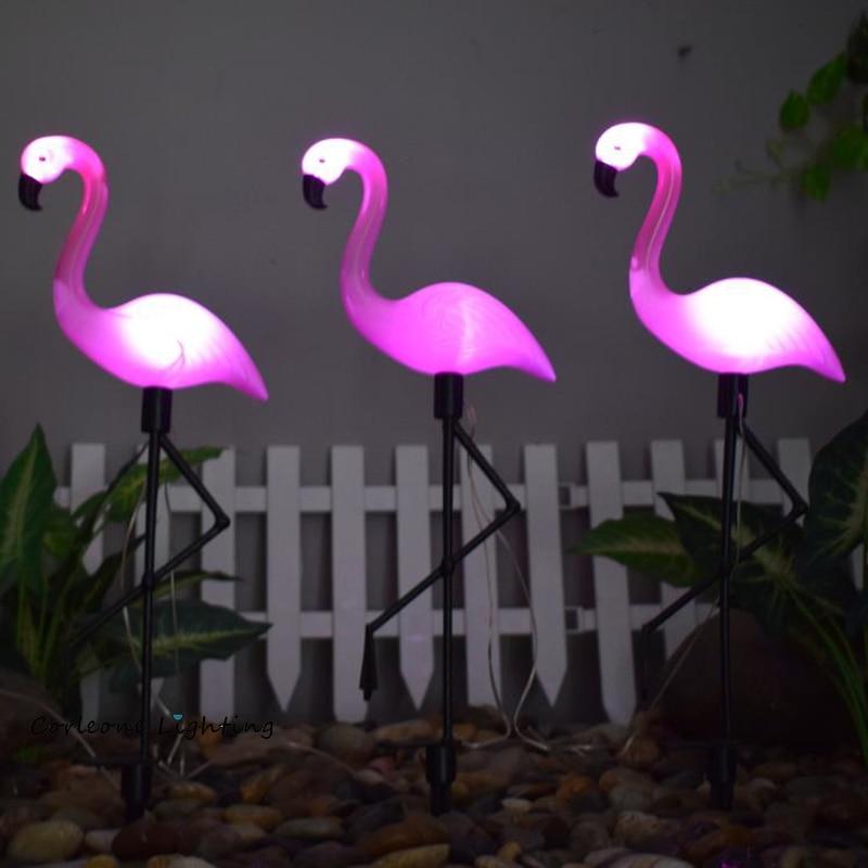 Solar Flamingo Garden Lamp