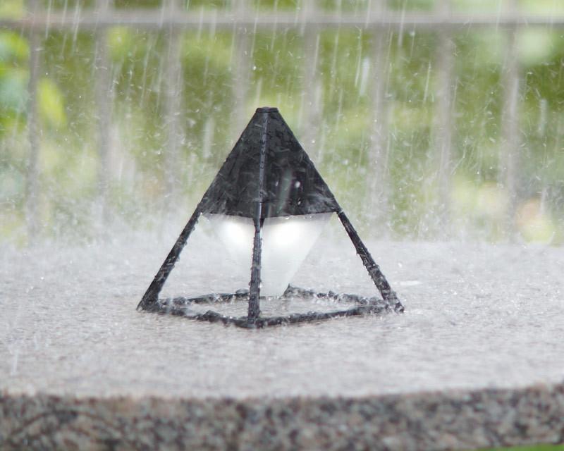 Pyramid Touch Diamond Lamp