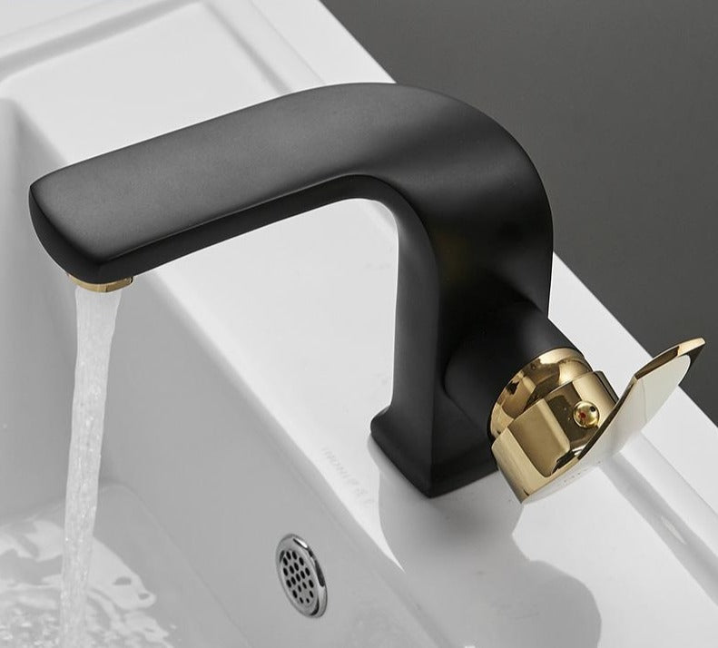 Specter - Curved Luxury Bathroom Faucet