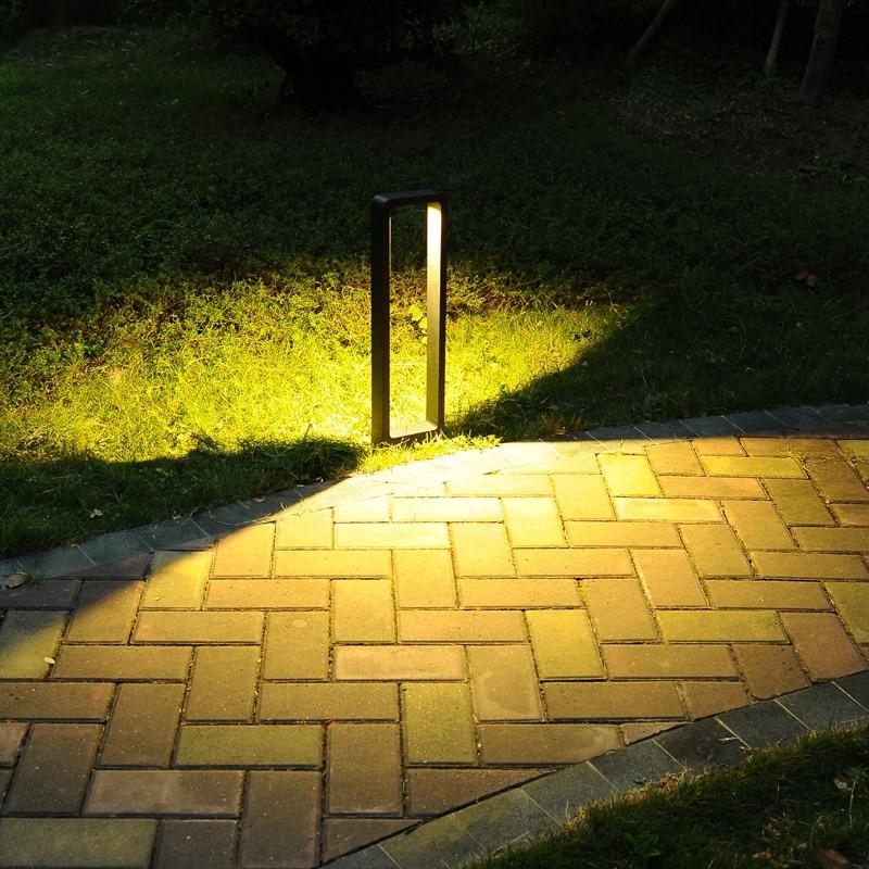 Breckyn - Modern Black-Frame Garden Light