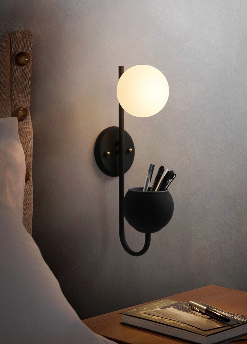 Hiram - Modern Nordic Plant Lamp
