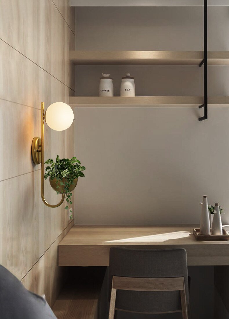 Hiram - Modern Nordic Plant Lamp